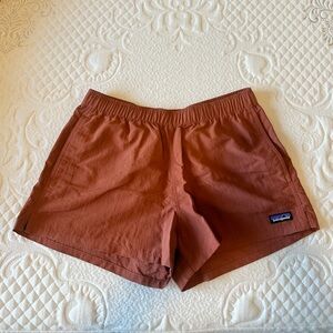 Patagonia Barely Baggies / Women’s Medium / Burl Red/Orange